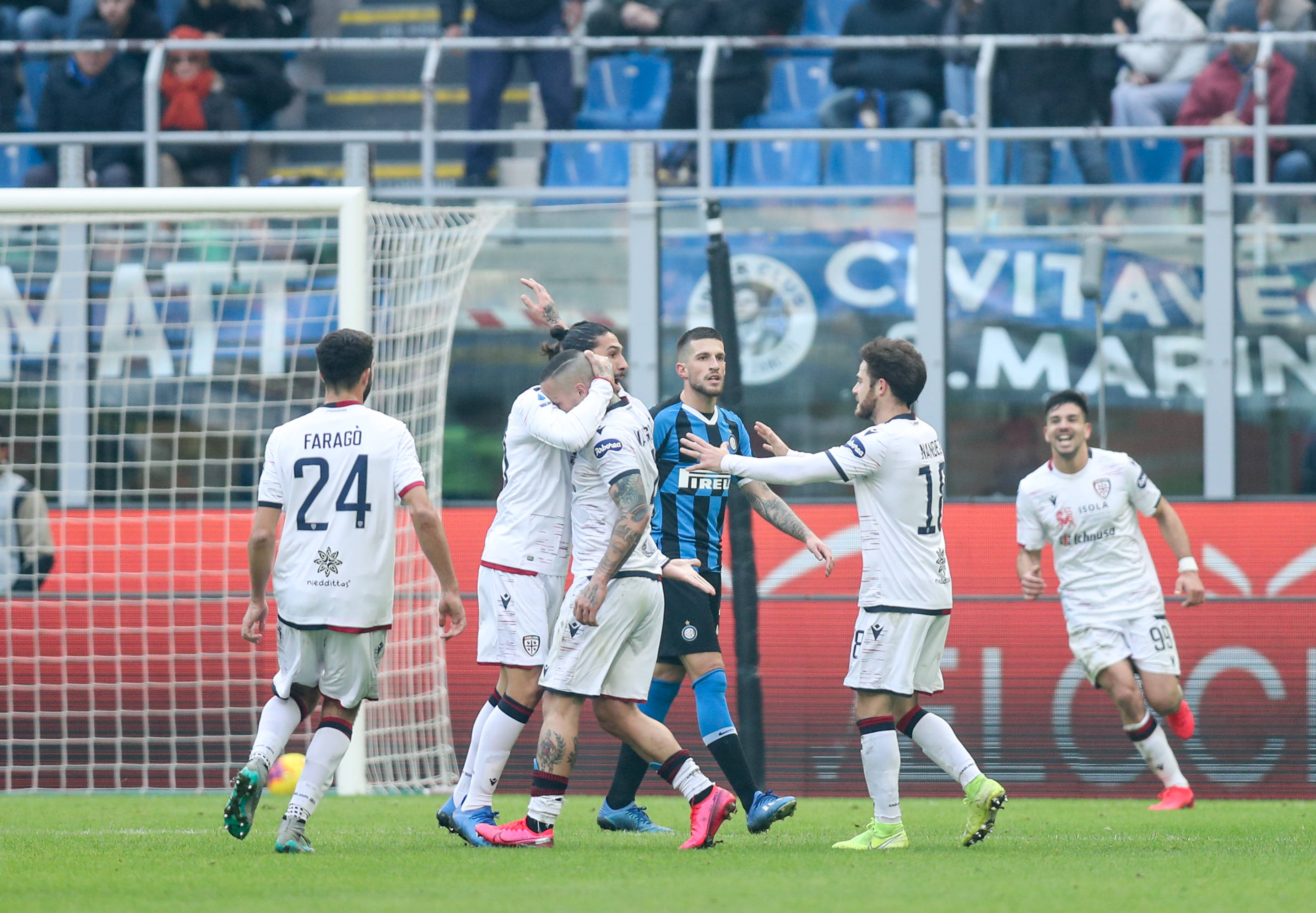 包含罗马与国际米兰交手，双方实力相当难分胜负的词条