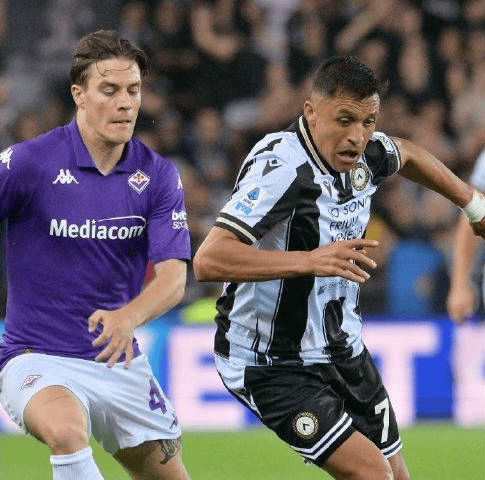 包含佛罗伦萨欲力压乌迪内斯，争取联赛三连胜的词条