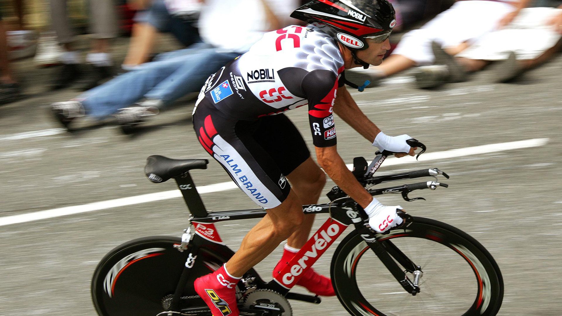 Scout重返赛场，反败为胜首场状态出色，快船观众沸腾！引发球迷热议