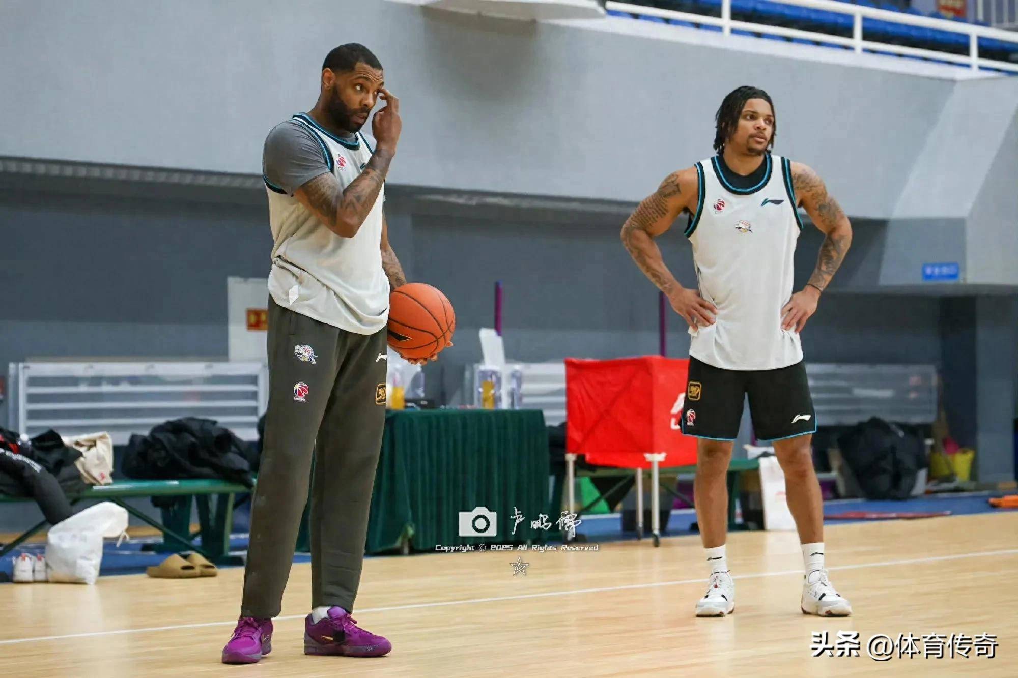 关于辽宁男篮士气爆棚，CBA季后赛抢七大战遇上俄克拉荷马城雷霆，目标明确直指晋级的信息